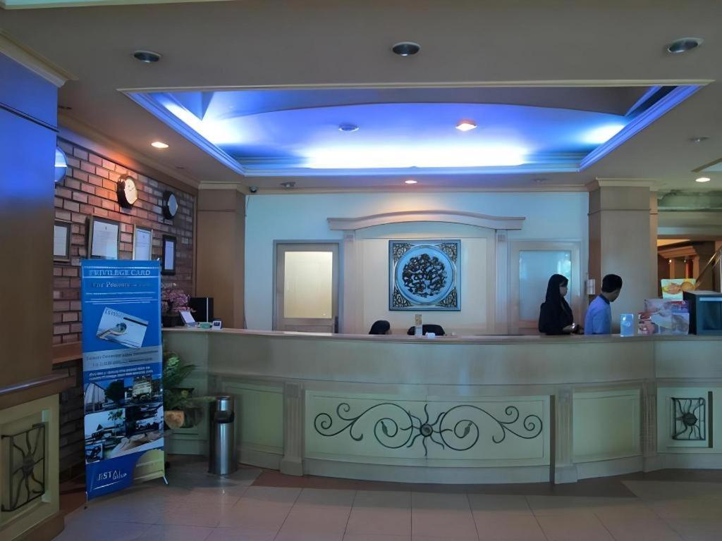 Buana Lestari Hotel Balikpapan  Exterior foto